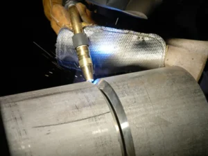 É possível soldar aço inoxidável em aço macio?
